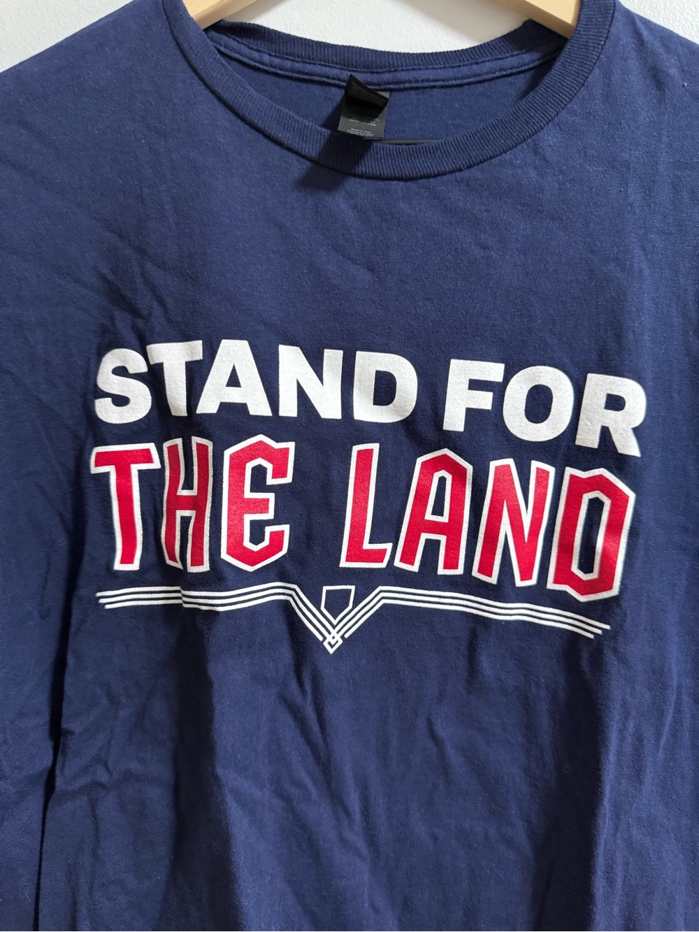 Gildan Cleveland Guardians T Shirt - Picture 4 of 7